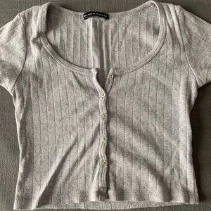BRANDY MELVILLE TOP